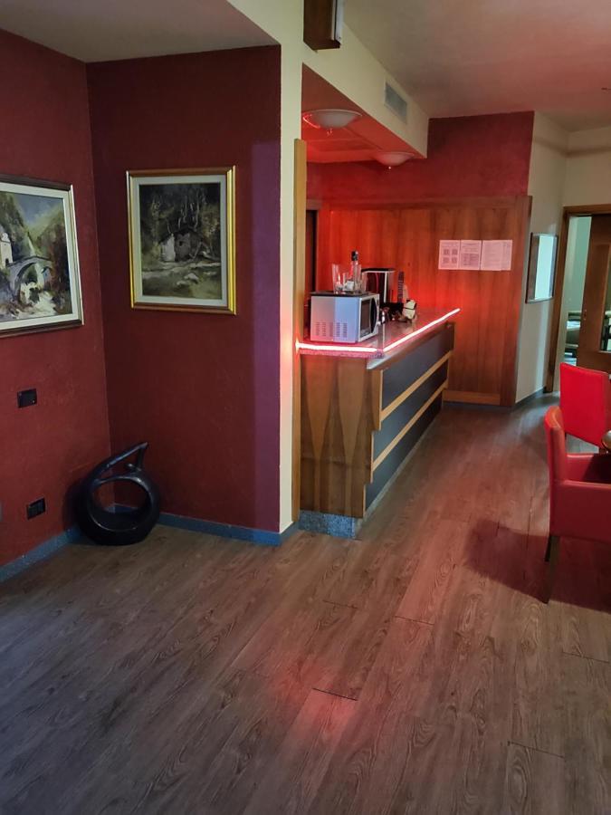 Hotel Miage Charvensod Buitenkant foto