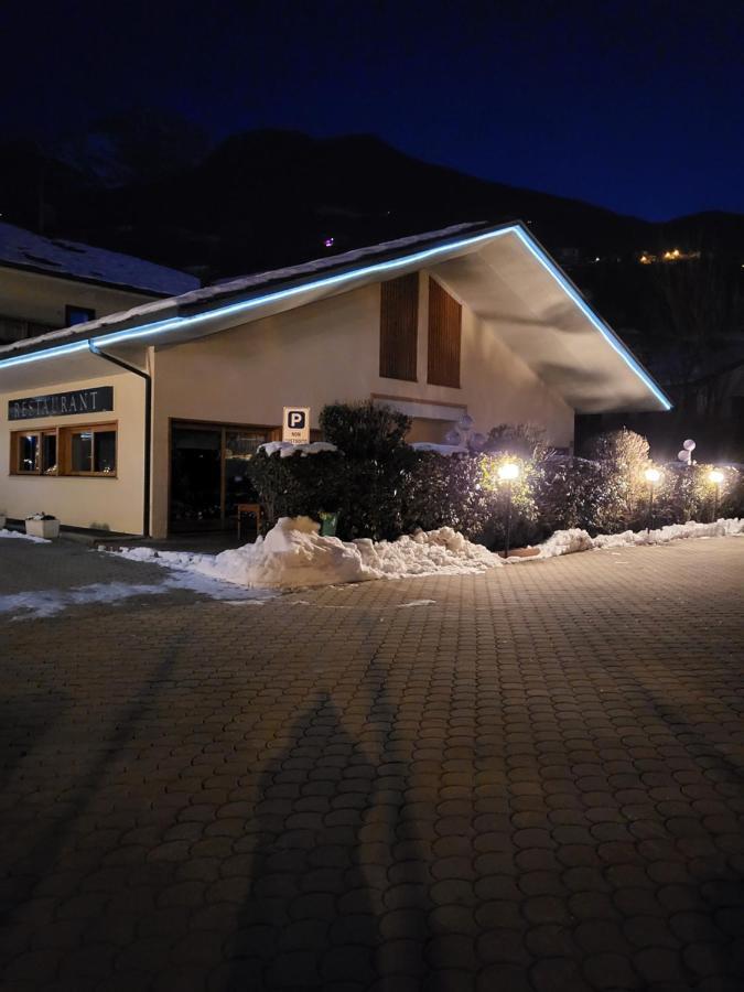 Hotel Miage Charvensod Buitenkant foto