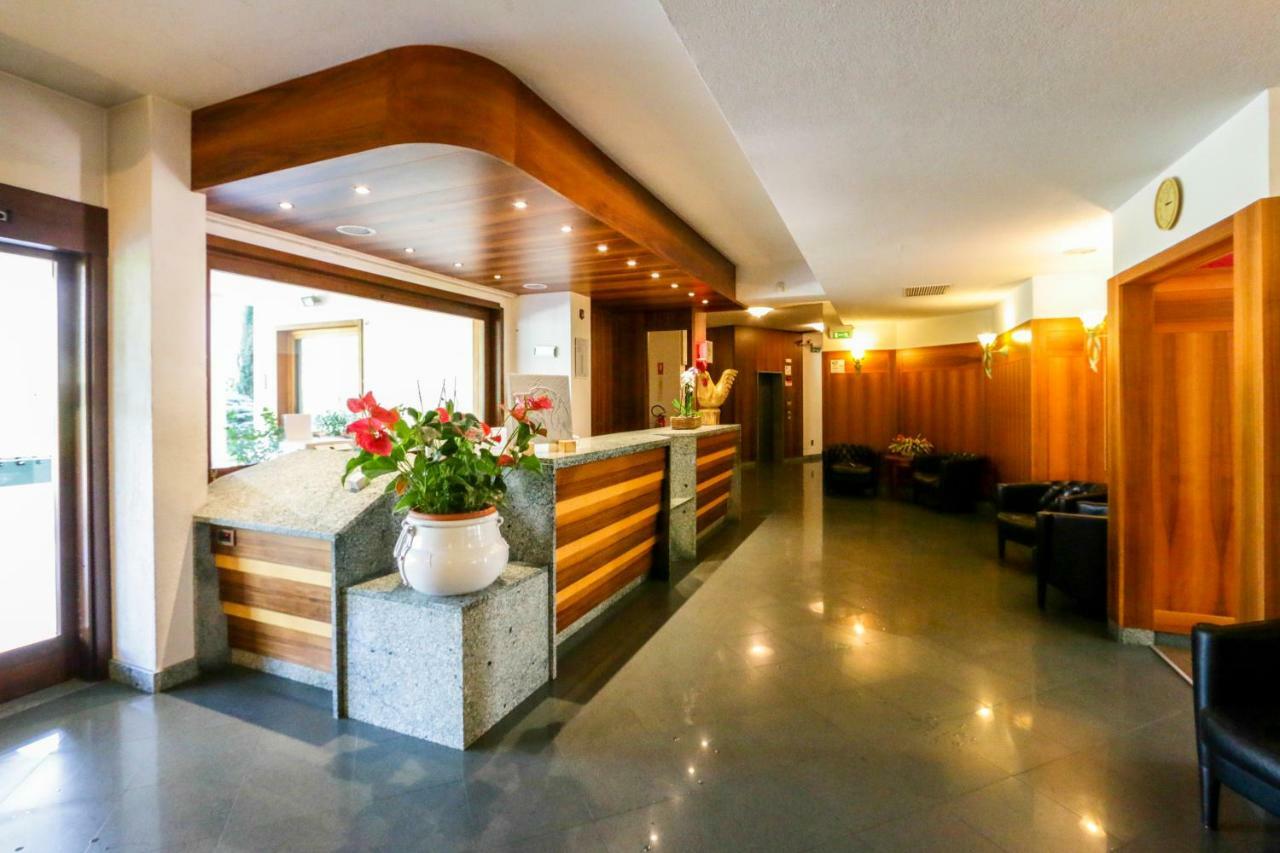 Hotel Miage Charvensod Buitenkant foto